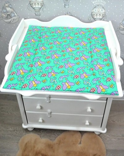 Матрасик для пеленания двухсторонний водоотталкивающий - бабочки на зеленом (НТ) Матрасик для пеленания двухсторонний водоотталкивающий - бабочки на зеленом (НТ)