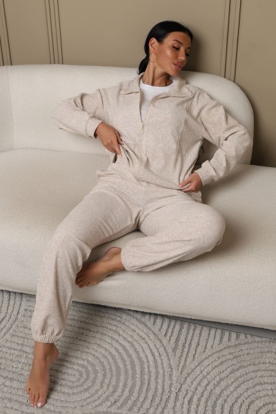 Костюм женский махровый КМБ01 - бежевый (НТ)