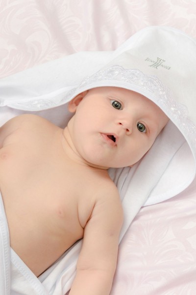 Пеленка крестильная с капюшоном арт. УГ-КР-002 - белый (НТ)